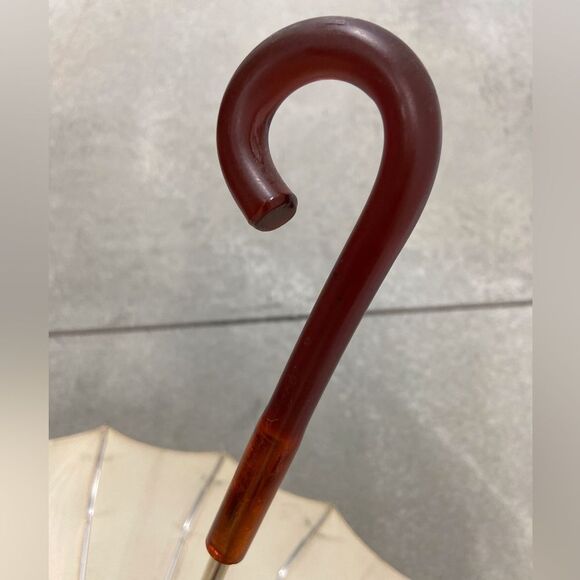 VTG,Elegant Cream Umbrella - Picture 8 of 12